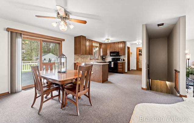 Dining room, Interior, Kitchen, Stainless Steel Appliances