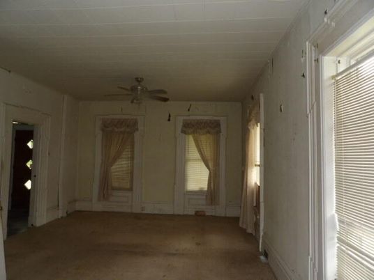 DE Listing image placeholder