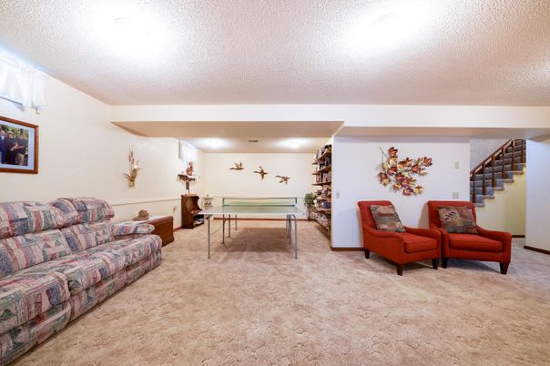 Game Room, Interior, Living room
