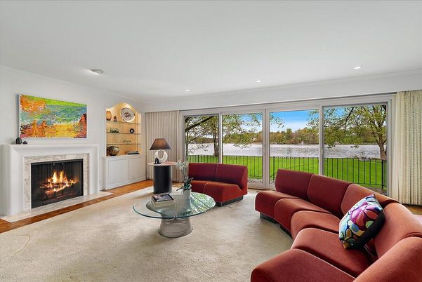 Fireplace, Interior, Living room, Recessed Lighting