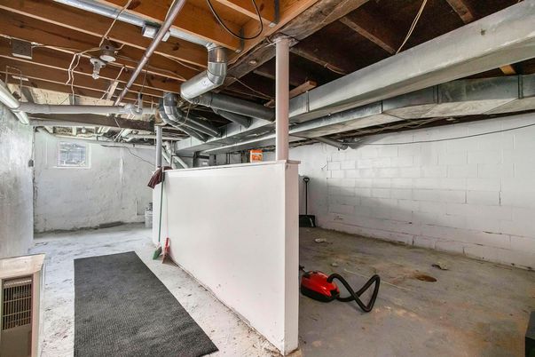 Interior, Wooden Beams