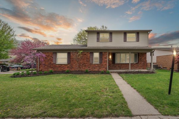 Exterior, Facade, Brick Facade, Split Level
