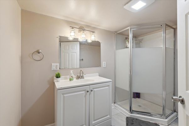 Bathroom, Glass Shower, Interior