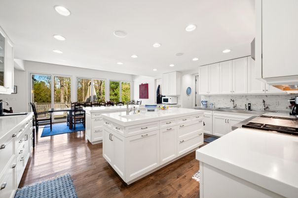 Dining room, Interior, Kitchen, Recessed Lighting, Stainless Steel Appliances, Wood Texture Flooring