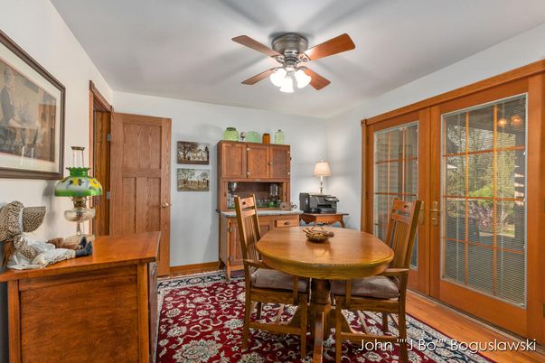 Dining room, Interior, Wood Texture Flooring