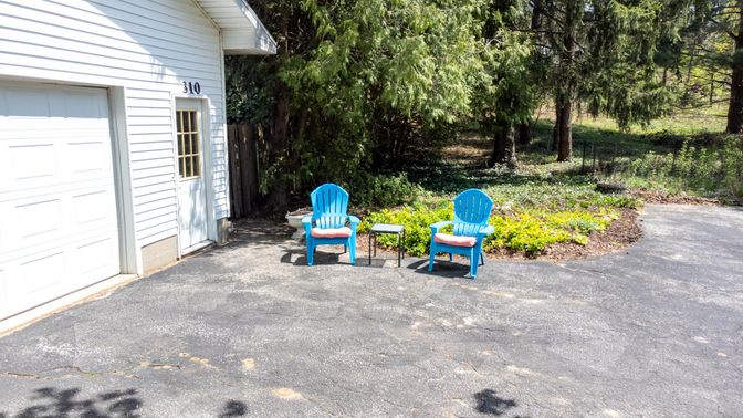 Backyard, Exterior
