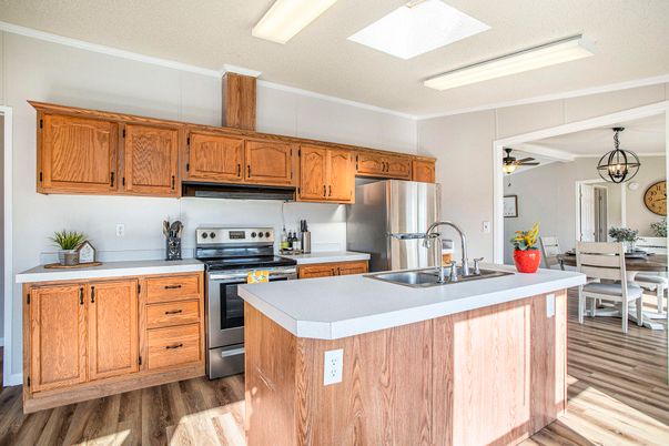 Dining room, Interior, Kitchen, Pendant Lights, Stainless Steel Appliances, Wood Texture Flooring