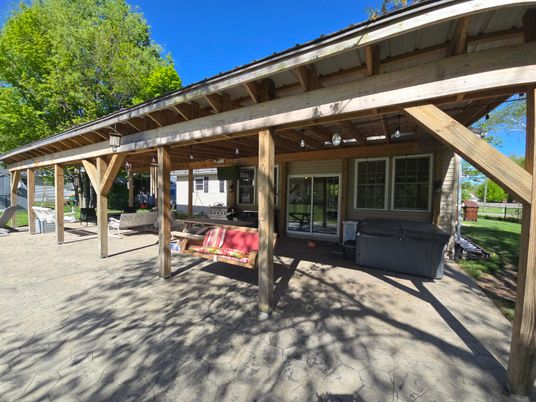 Exterior, Hot Tub