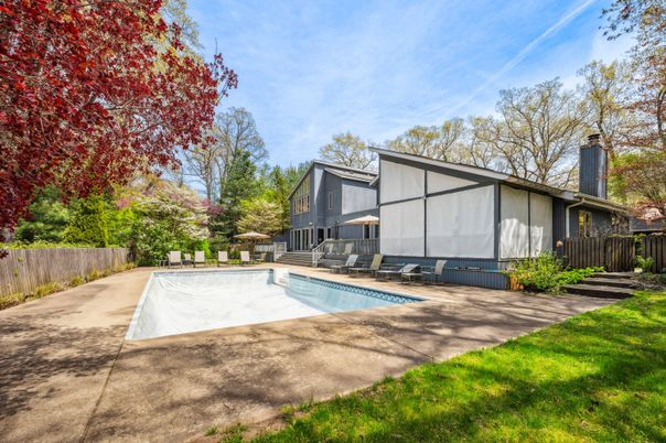 Backyard, Exterior, Pool