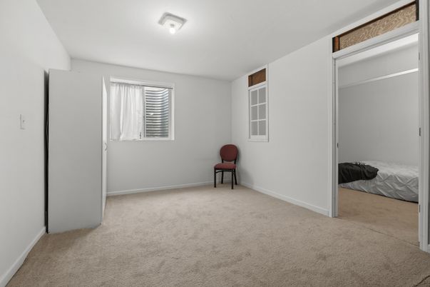 Bedroom, Empty room, Interior