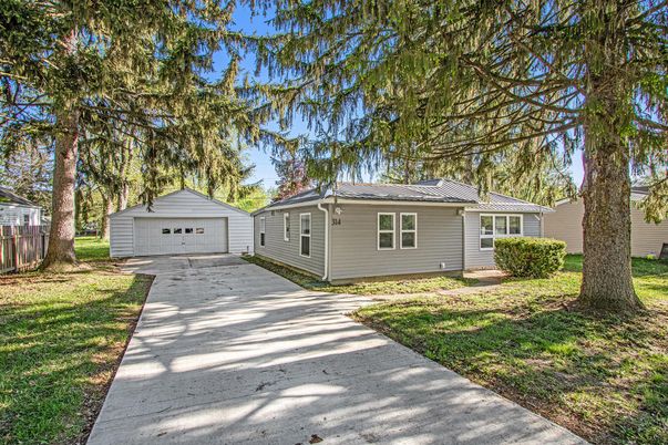 Backyard, Detached Garage, Exterior
