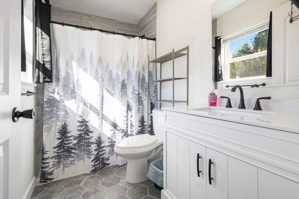 Bathroom, Interior