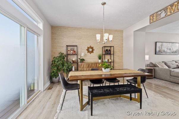 Chandelier, Dining room, Interior, Pendant Lights, Wood Texture Flooring