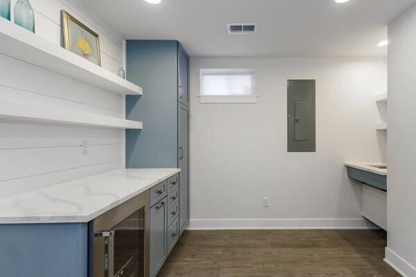 Interior, Recessed Lighting, Wood Texture Flooring