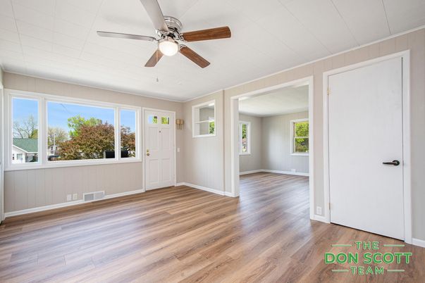 Empty room, Interior, Wood Texture Flooring