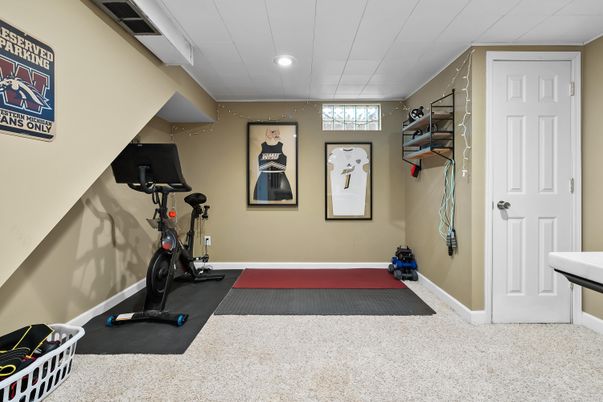 Fitness Equipment, Interior, Recessed Lighting