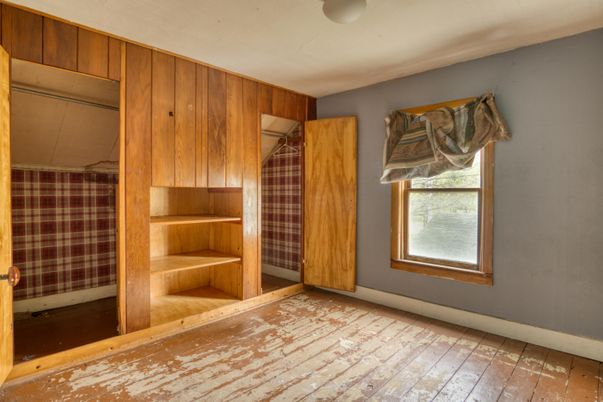 Interior, Wooden Walls