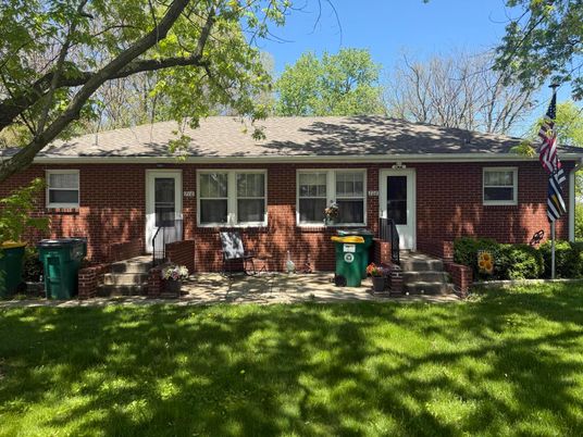 Exterior, Facade, Brick Facade, Cape Cod