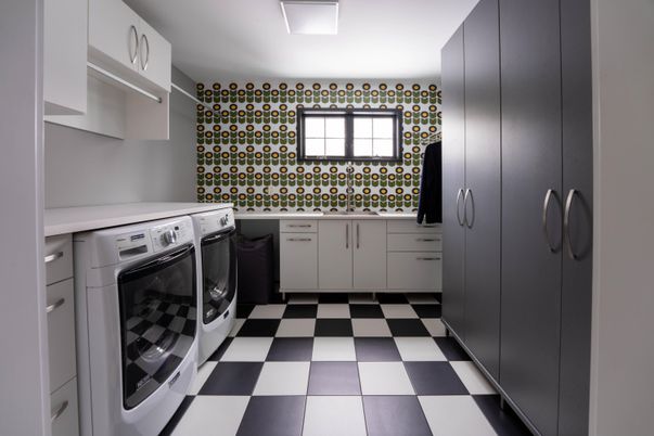 Interior, Washer