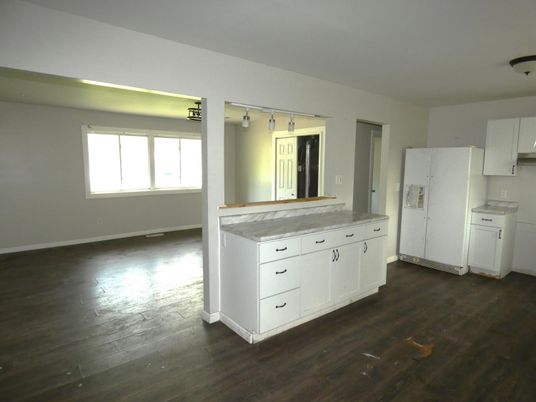Bathroom, Interior, Washer, Wood Texture Flooring