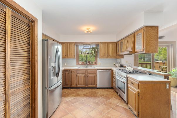 Interior, Kitchen, Stainless Steel Appliances