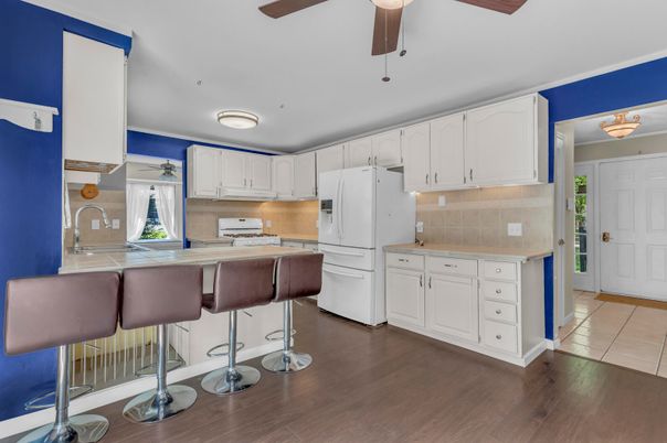 Interior, Kitchen, Wood Texture Flooring
