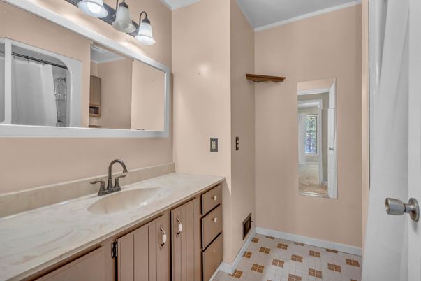 Bathroom, Interior