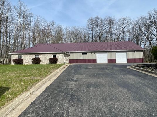 Attached, Exterior, Facade, Brick Facade, Ranch