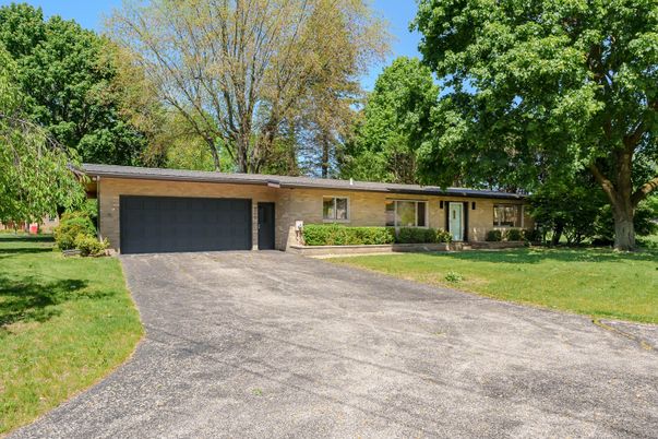 Attached, Backyard, Exterior, Facade, Ranch