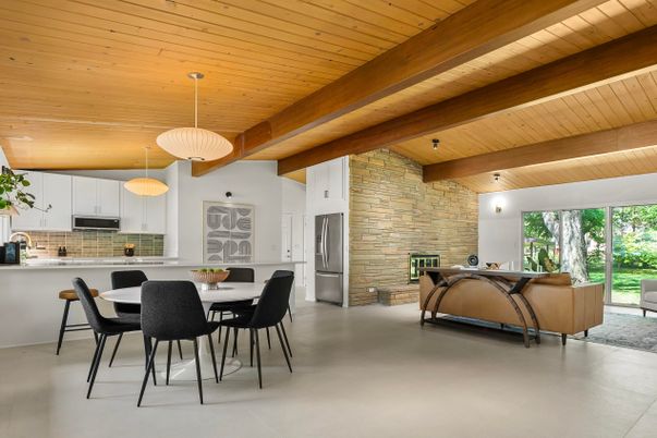 Dining room, Interior, Kitchen, Pendant Lights, Stone Walls, Wooden Beams, Wooden Ceilings