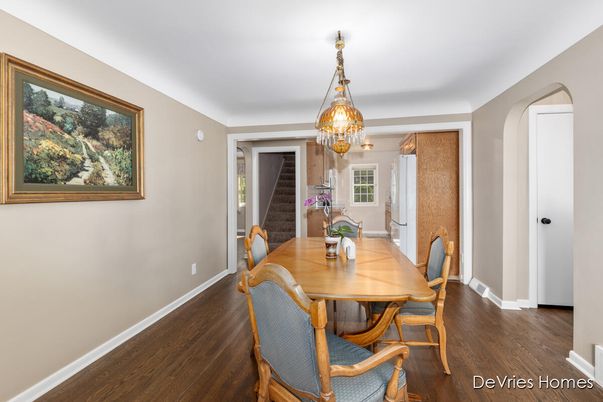 Chandelier, Dining room, Interior, Wood Texture Flooring