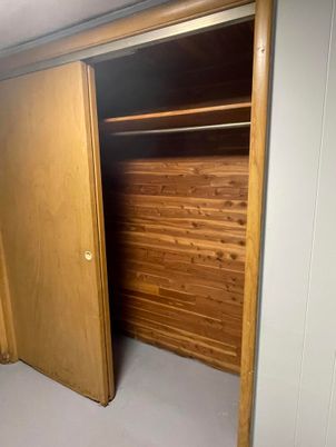 Interior, Wooden Walls