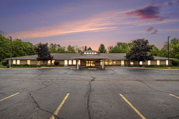 Attached, Exterior, Facade, Ranch