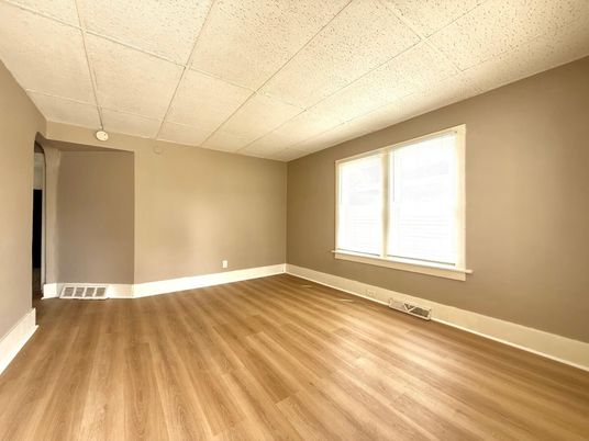 Empty room, Interior, Wood Texture Flooring
