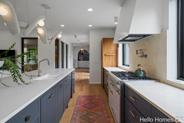 Interior, Kitchen, Pendant Lights, Recessed Lighting, Wood Texture Flooring