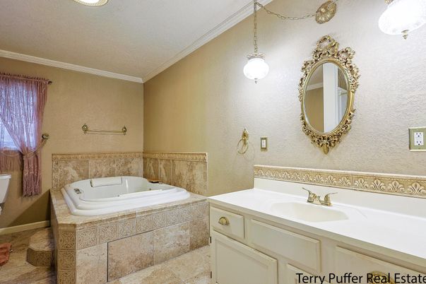 Bathroom, Interior, Pendant Lights
