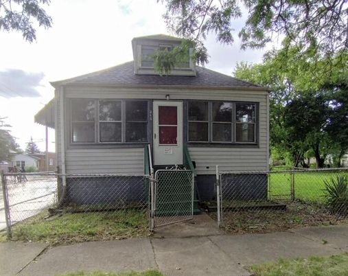 Exterior, Facade, Cape Cod