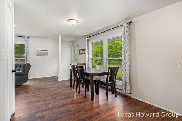 Dining room, Interior, Wood Texture Flooring