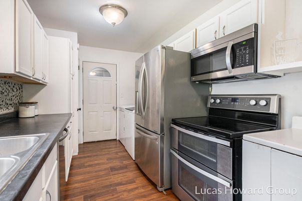 Interior, Kitchen, Stainless Steel Appliances, Wood Texture Flooring