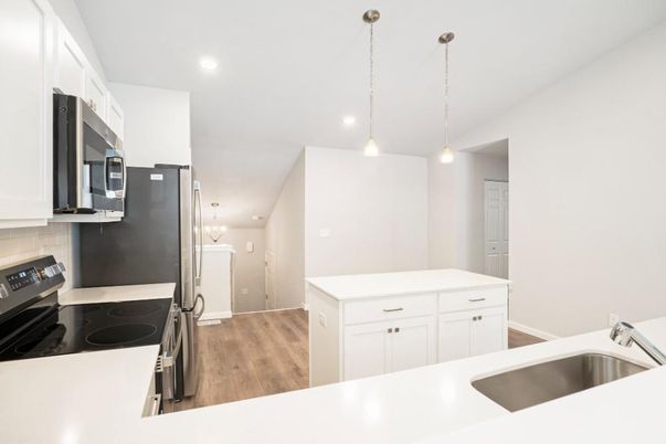 Interior, Kitchen, Pendant Lights, Recessed Lighting, Wood Texture Flooring