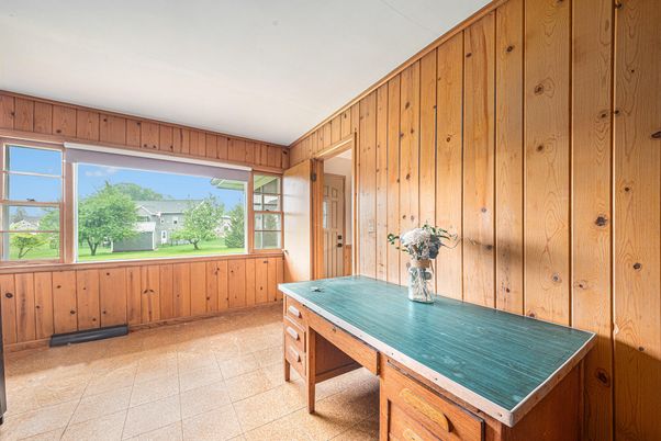 Interior, Wooden Walls