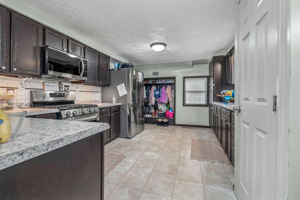 Interior, Kitchen, Stainless Steel Appliances