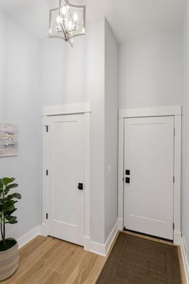 Interior, Pendant Lights, Wood Texture Flooring