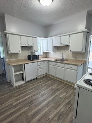 Interior, Kitchen, Wood Texture Flooring