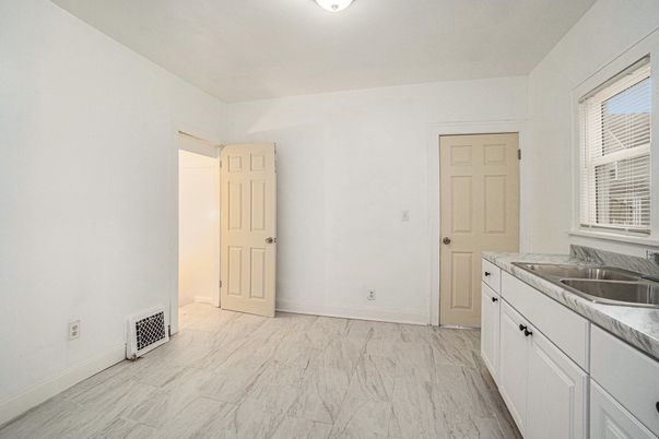 Empty room, Interior, Marble