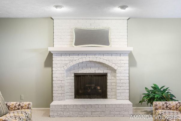 Fireplace, Interior, Recessed Lighting