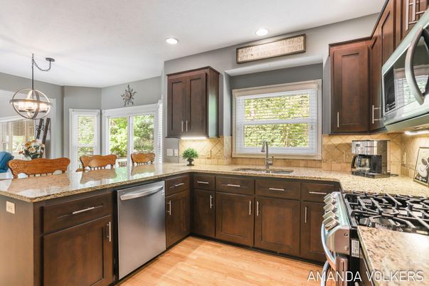 Interior, Kitchen, Pendant Lights, Recessed Lighting, Wood Texture Flooring