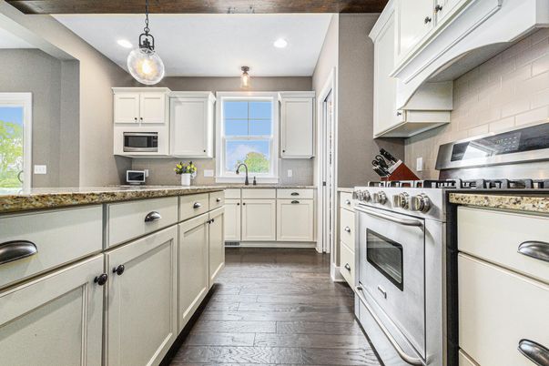 Interior, Kitchen, Pendant Lights, Recessed Lighting, Wood Texture Flooring