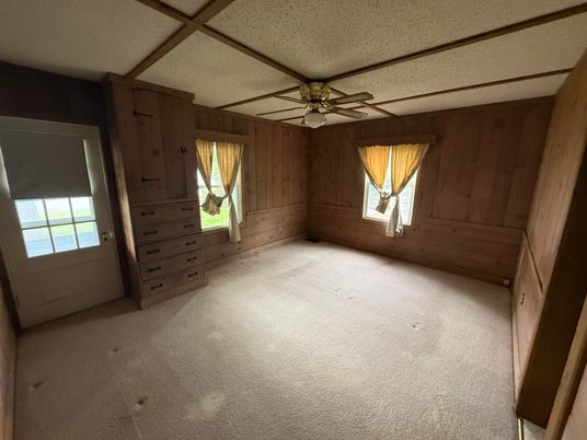 Empty room, Interior, Wooden Walls