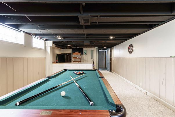 Billiard Table, Game Room, Interior